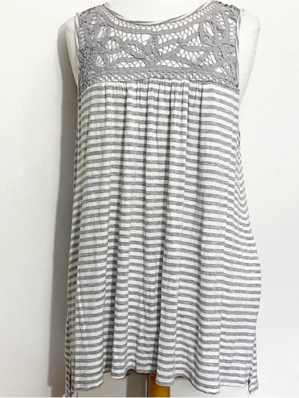 French Laundry Crochet Yoke flowy stripe knit Tank Tunic 1X